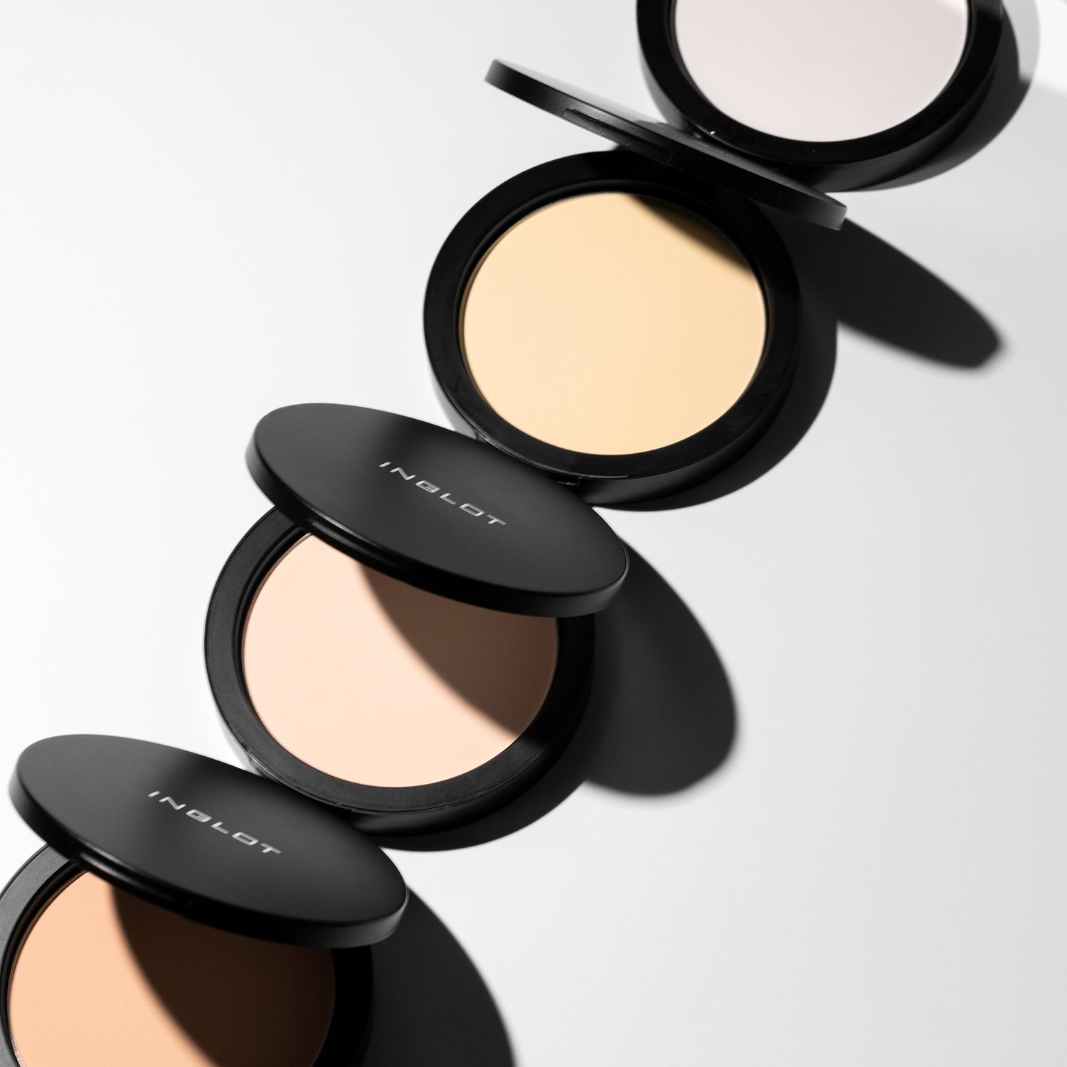 Freedom System Mattifying Pressed Powder 3S Round