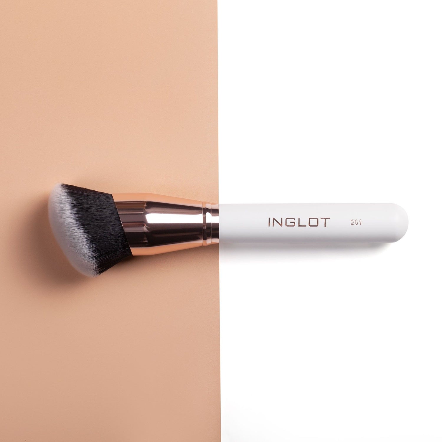 Makeup Brush 201 - Inglot Cosmetics