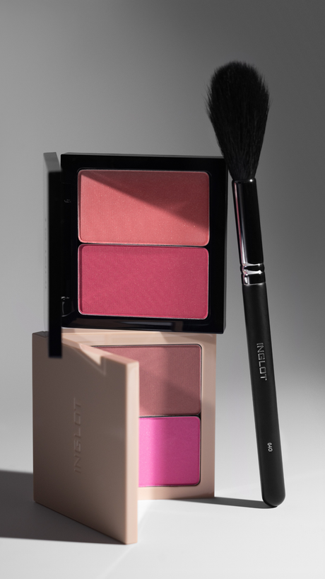 Blush krijgt weer karakter: waarom SS26 draait om kleur, nuance en zachtheid