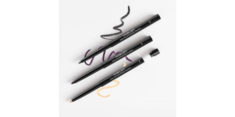 COLOUR PLAY EYELINER