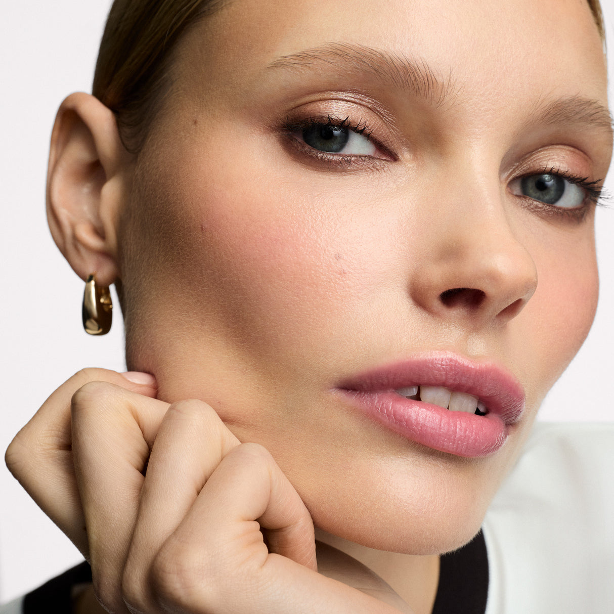 Velvet Define Lip Pencil