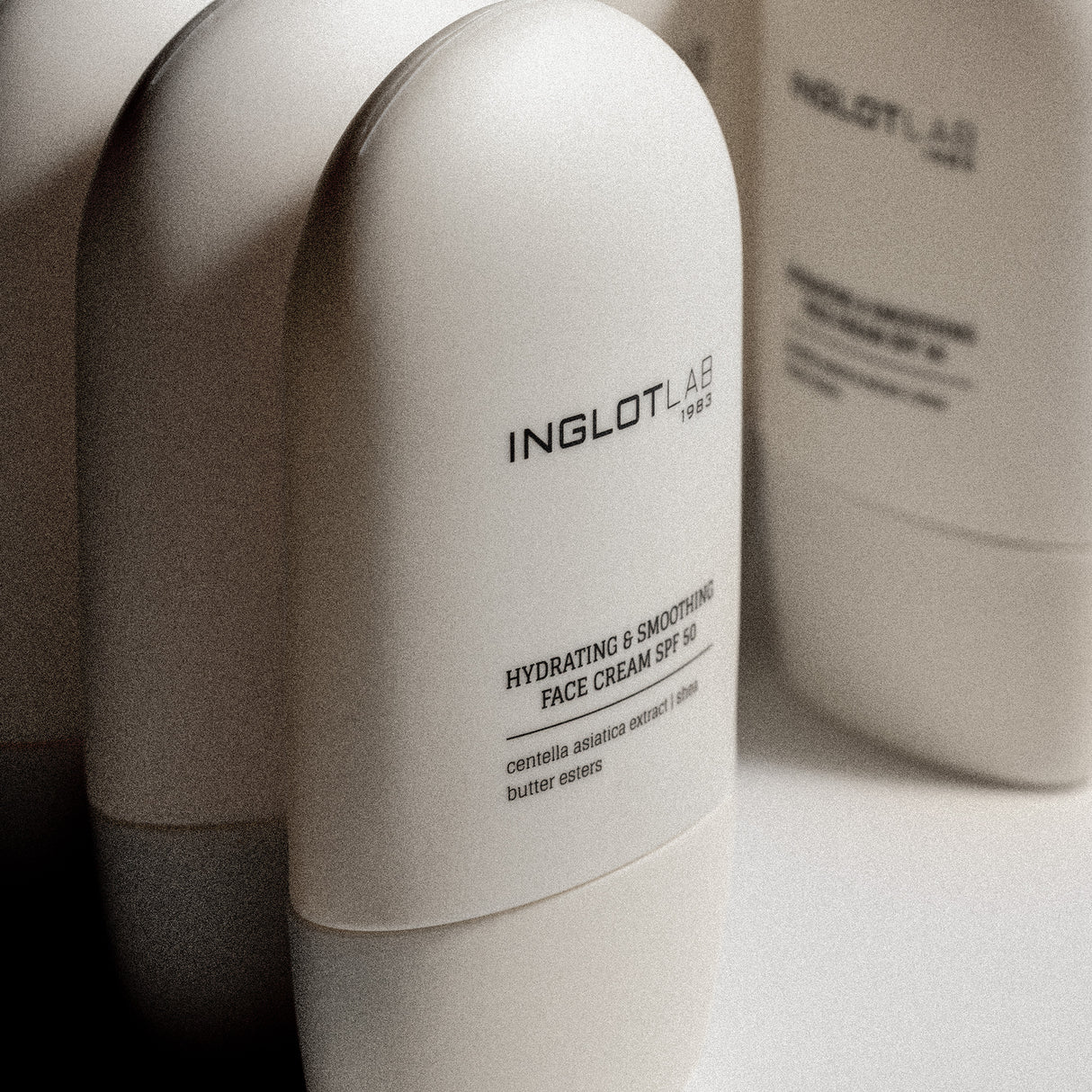 LAB Hydrating & Smoothing Face Cream SPF 50